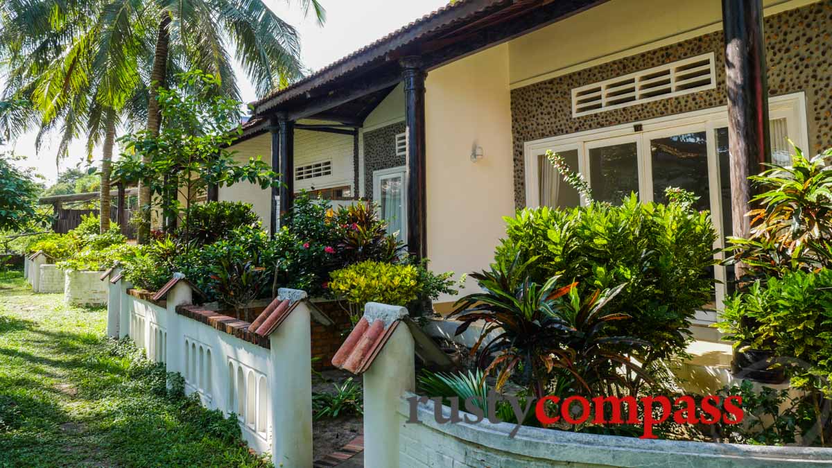 Solar powered - Bamboo Cottages, Phu Quoc Island